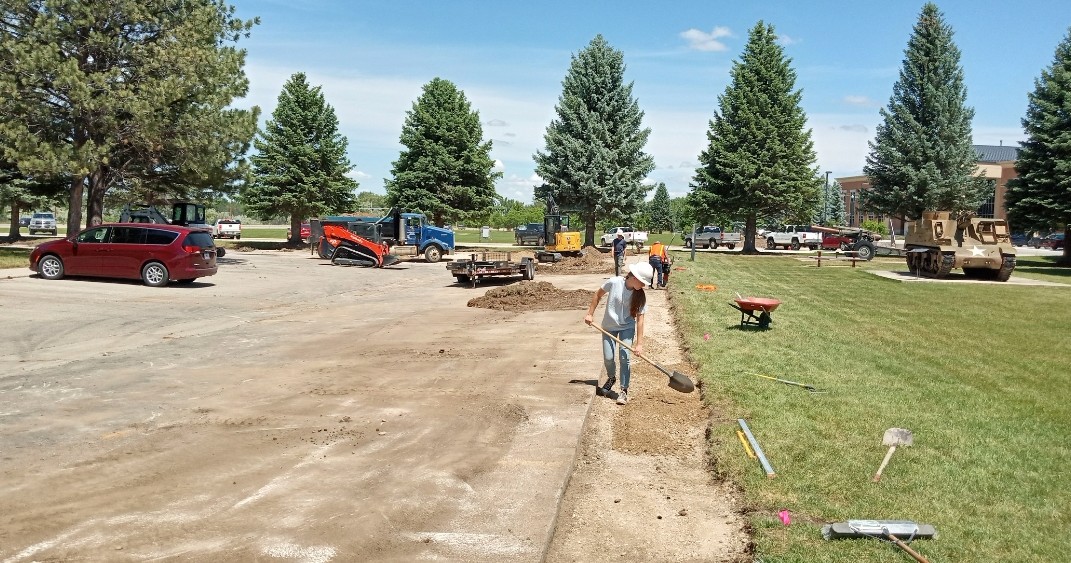 Cutting Edge Excavating